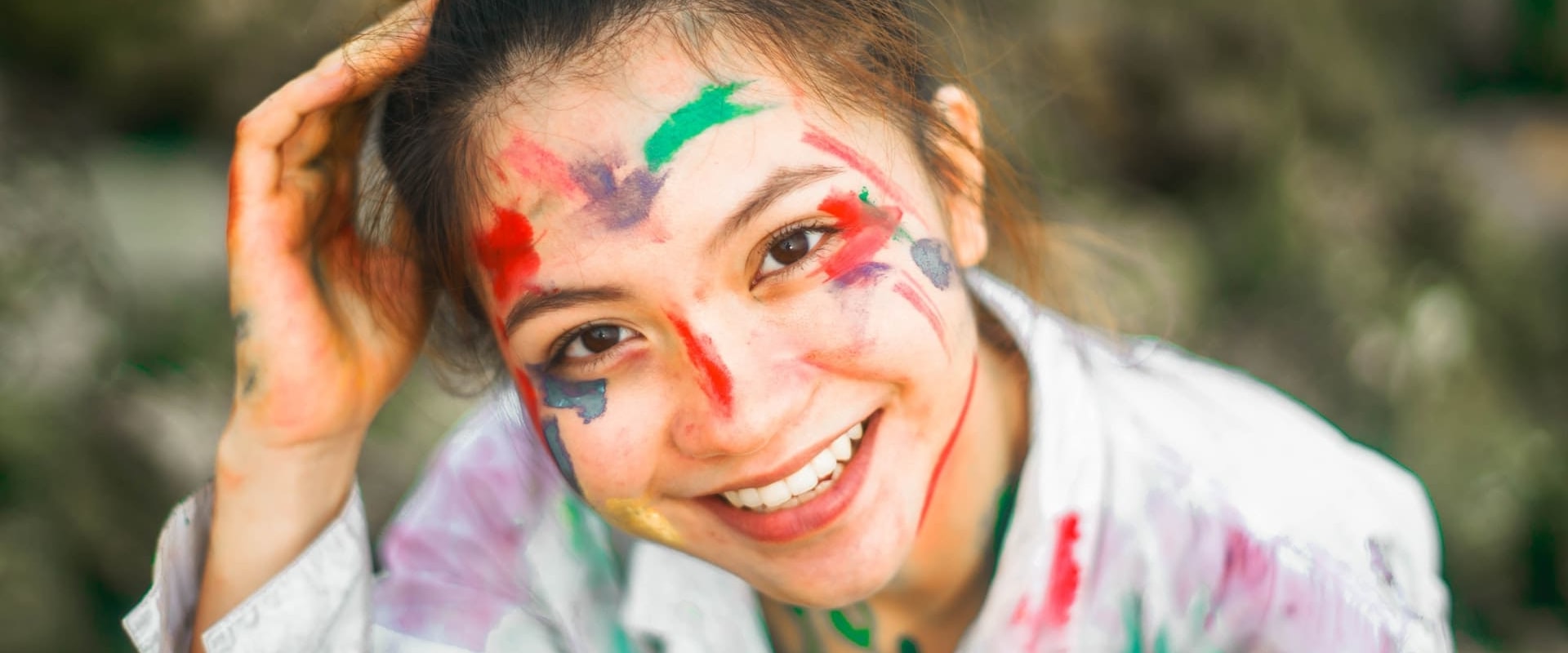 Is it Cheaper to Paint Your House Yourself?