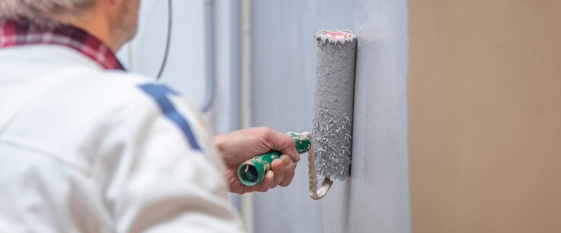 Why do painters prefer sherwin-williams paint?